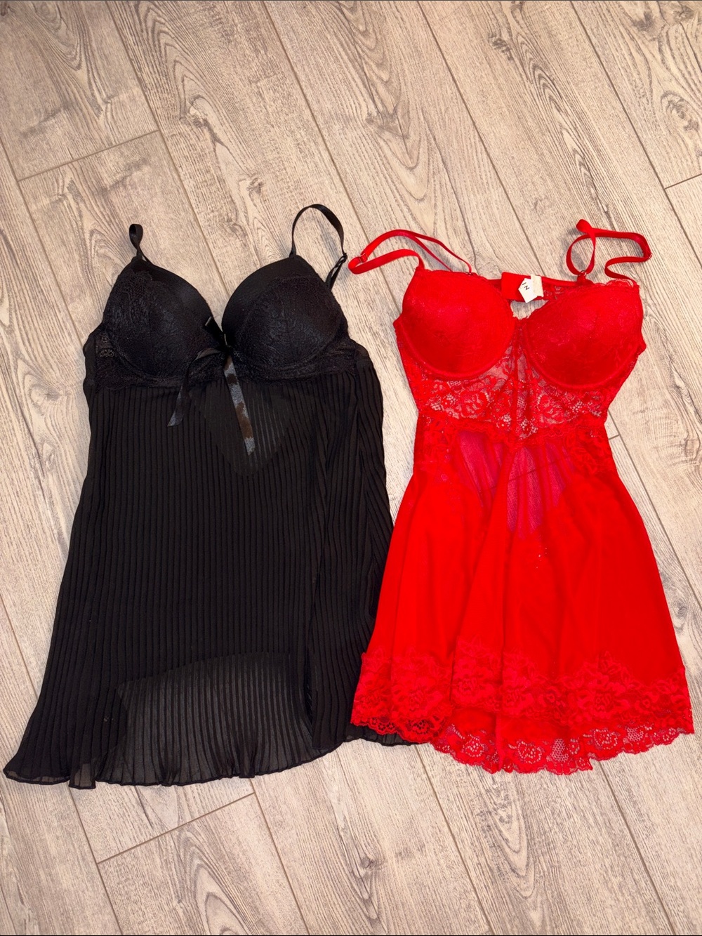 Women's Lace Babydoll Chemise - Black and Red